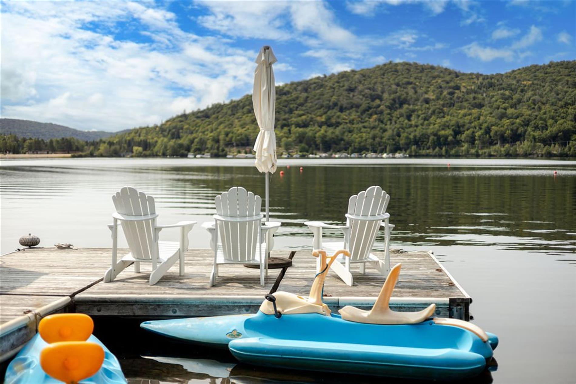 Just Listed: A Waterfront Estate Bordering Presqu'île Nantel